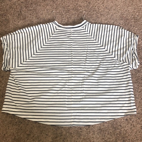 White Birch black and white stripped top - Picture 2 of 3